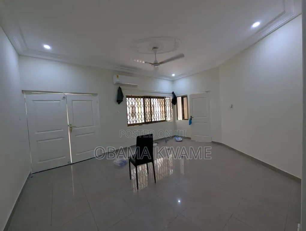 2bdrm Apartment in Laryea Homes, The Mall for rent