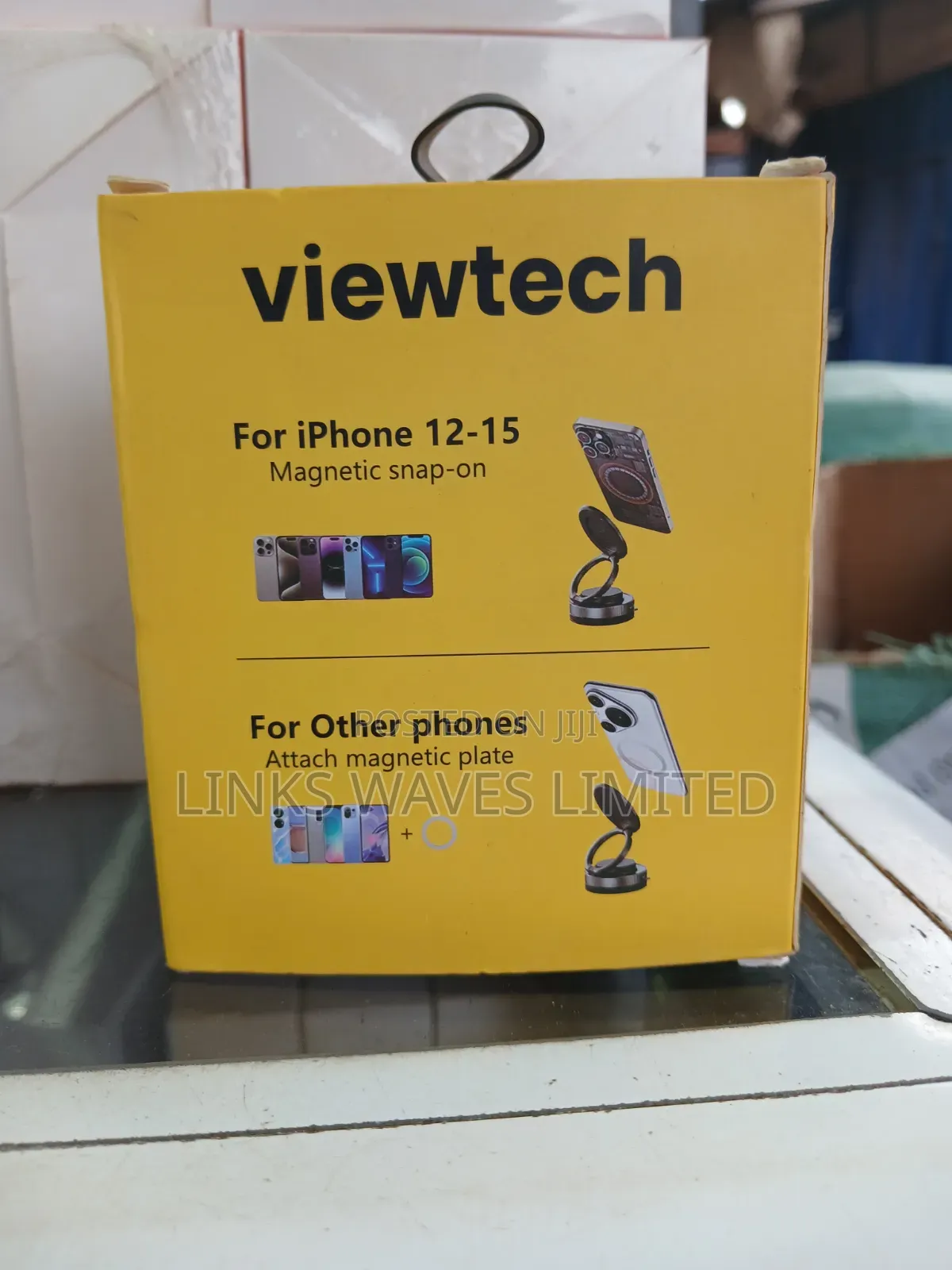 Tech View Magnetic Snap Stand