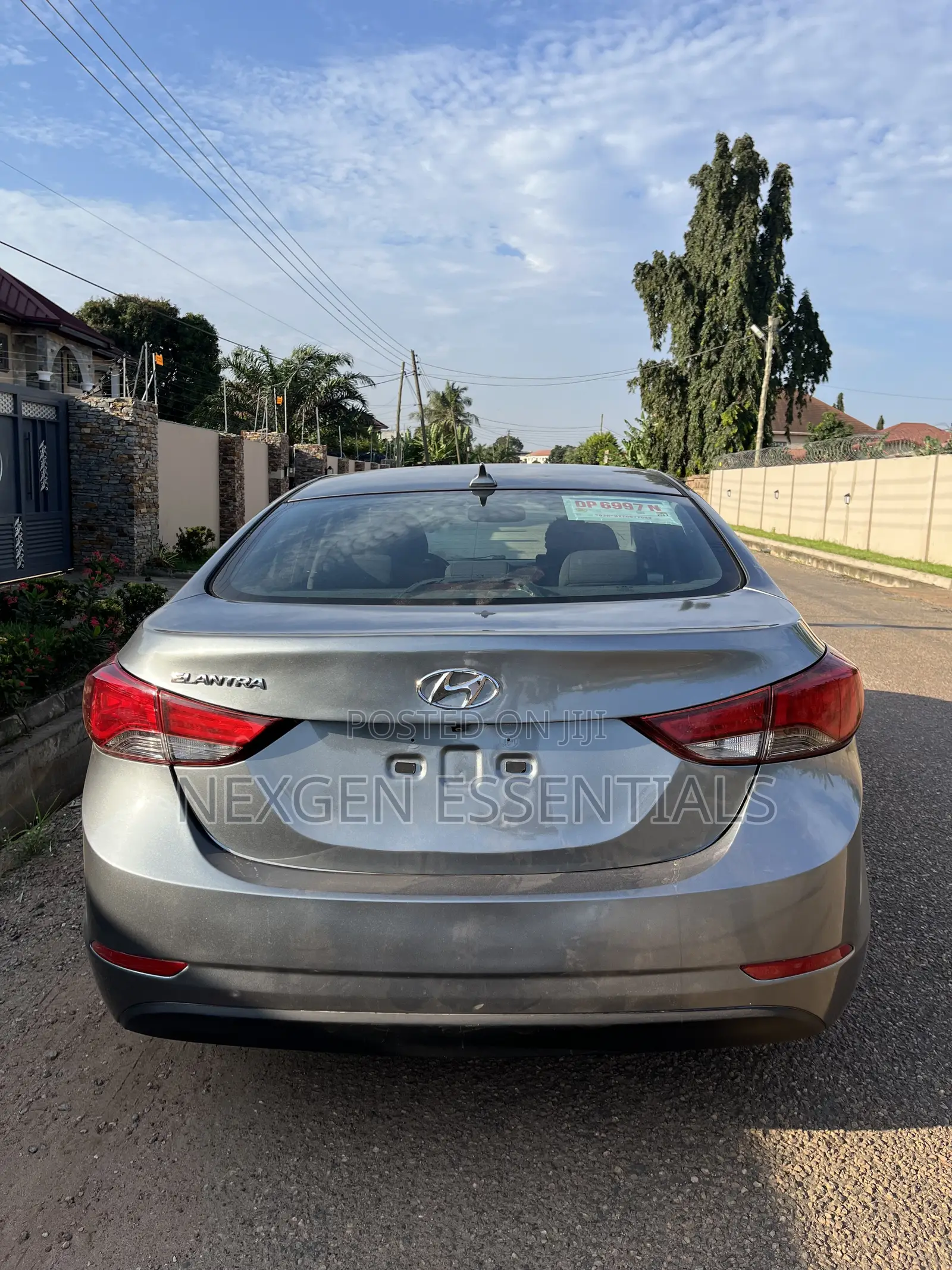Hyundai Elantra Value Edition Sedan FWD (1.8L 4cyl 6A) 2016 Gray