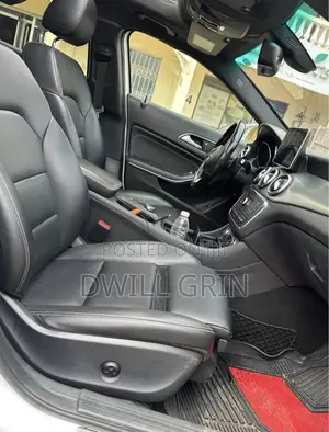 Mercedes-Benz GLA 250 2017 White