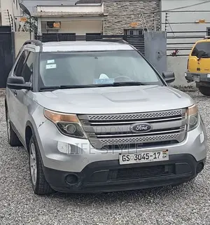 Ford Explorer 2016 Silver