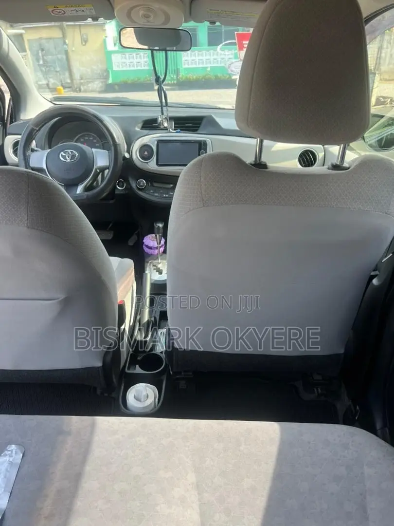 Toyota Vitz 2013 Black