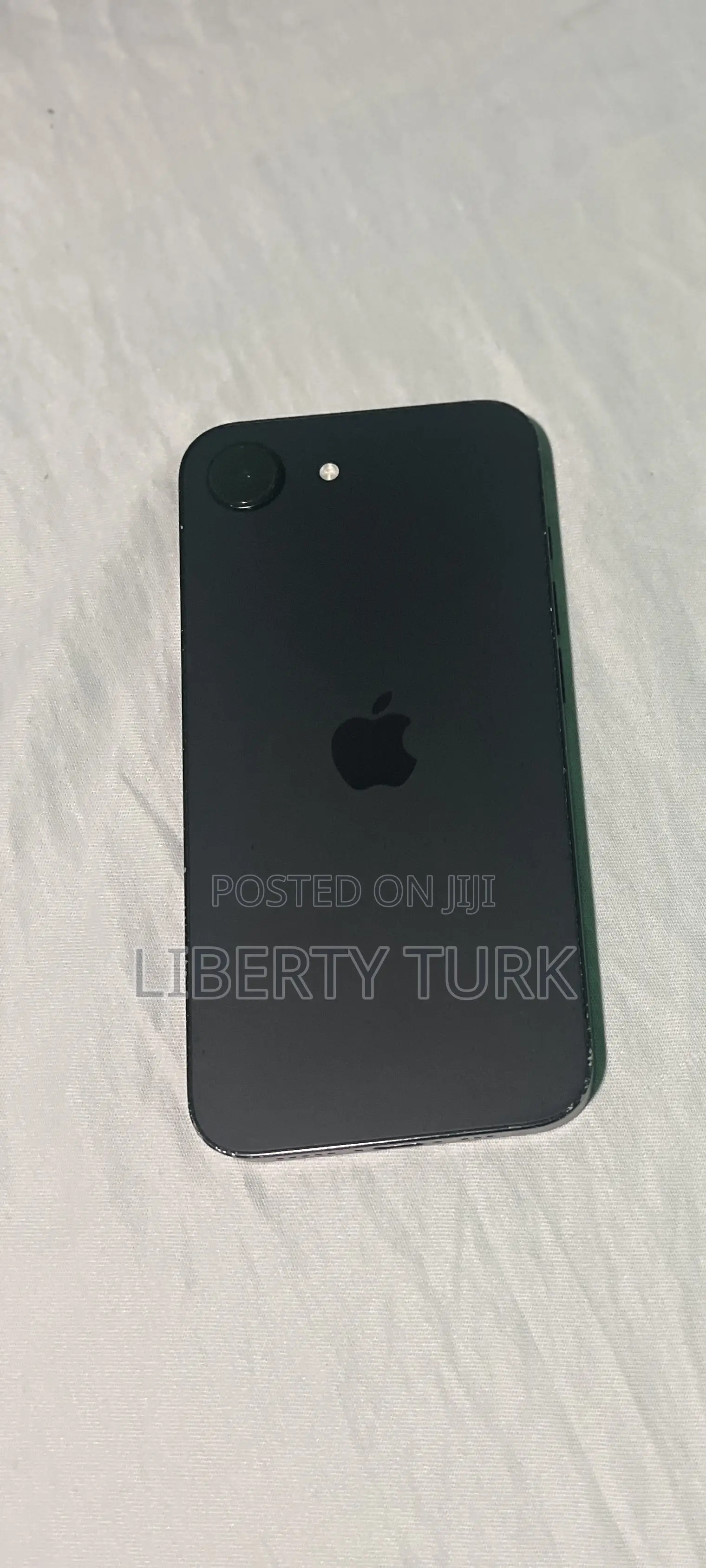 Apple iPhone 16e 128 GB Black