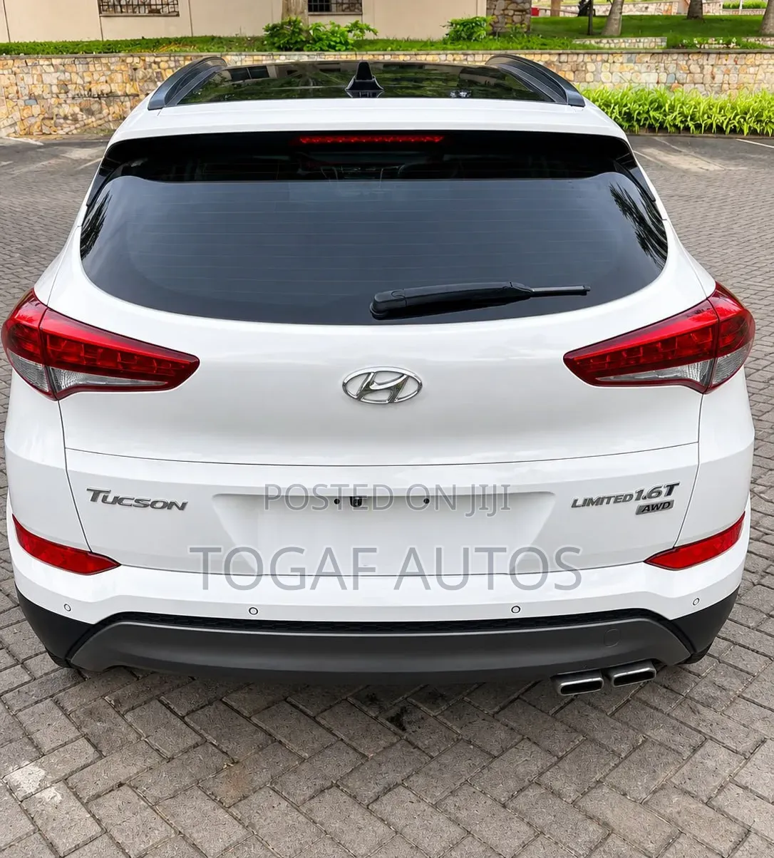 Hyundai Tucson Limited AWD 2016 White