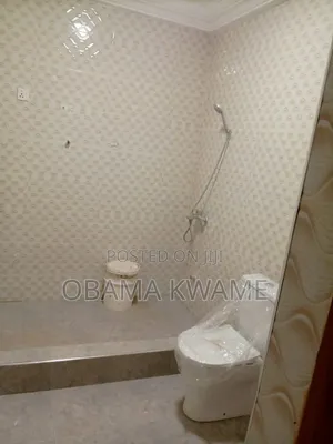 3bdrm Apartment in Laryea Homes, Lake Side Estate for rent