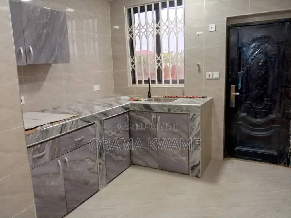 3bdrm Apartment in Laryea Homes, Lake Side Estate for rent