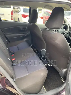 Toyota Vitz 1.3 AWD 3dr 2016 Burgundy