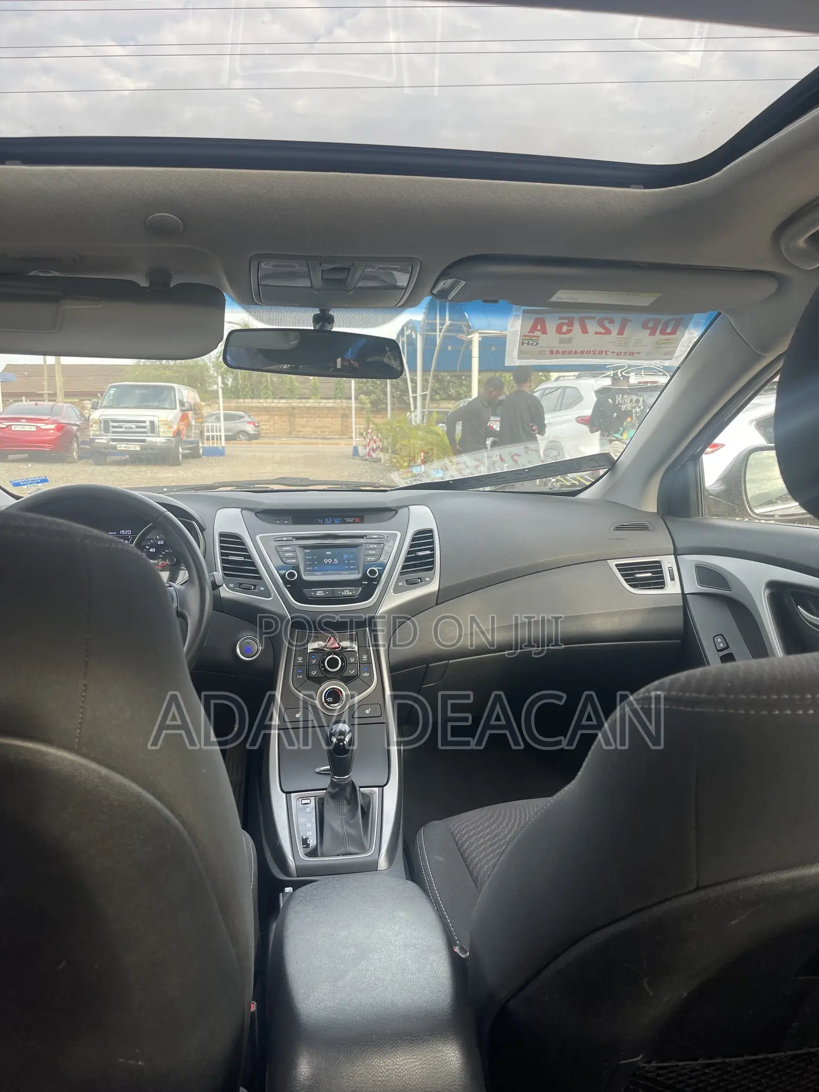 Hyundai Elantra 2016 Black