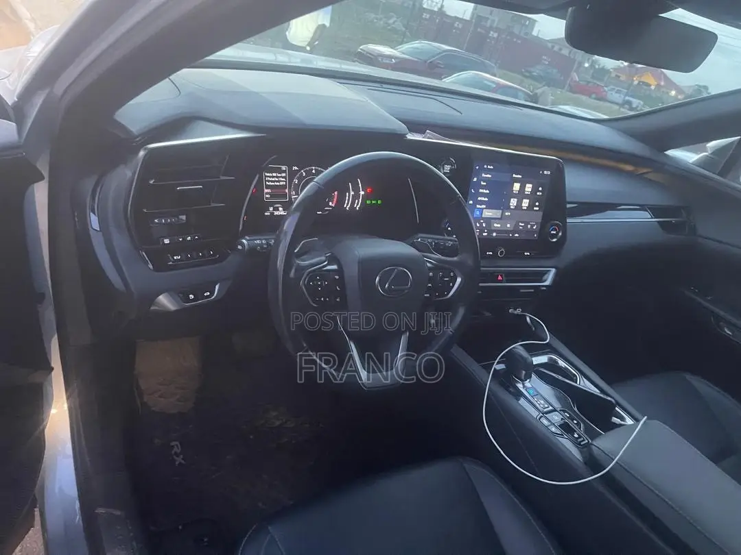 Lexus RX 350h AWD 2023 Silver