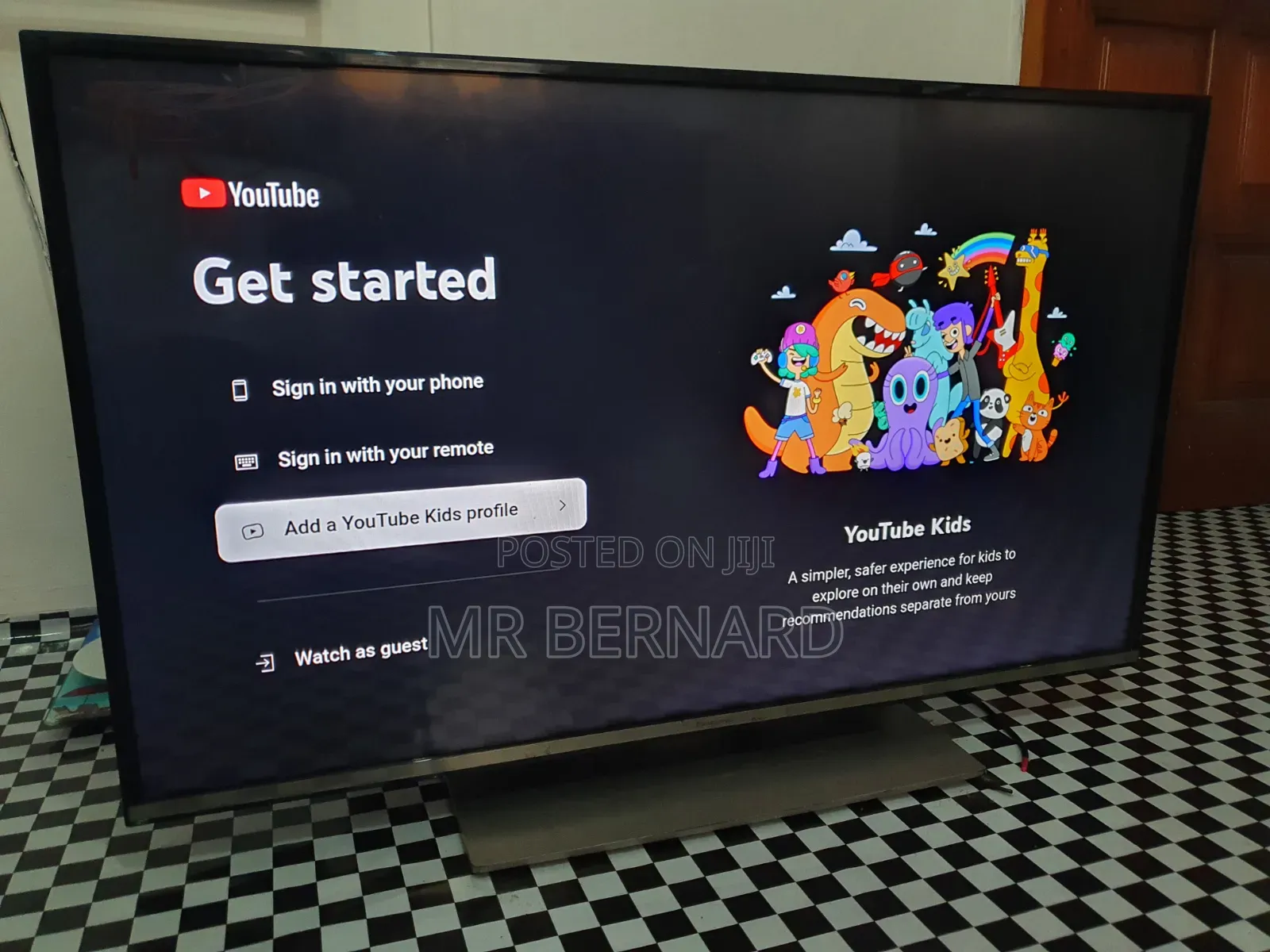 TV 32inches Smart Digital Satellite