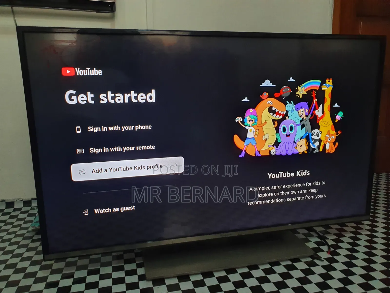 TV 32inches Smart Digital Satellite