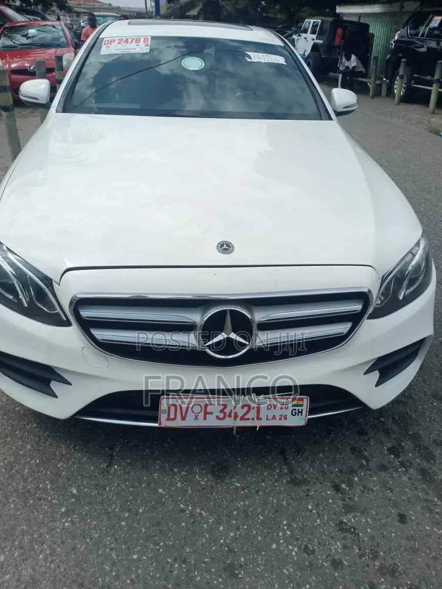 Mercedes-Benz E300 2018 White
