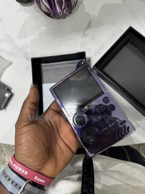 Original Uk TRDR Pocket 2 Handheld Gaming System