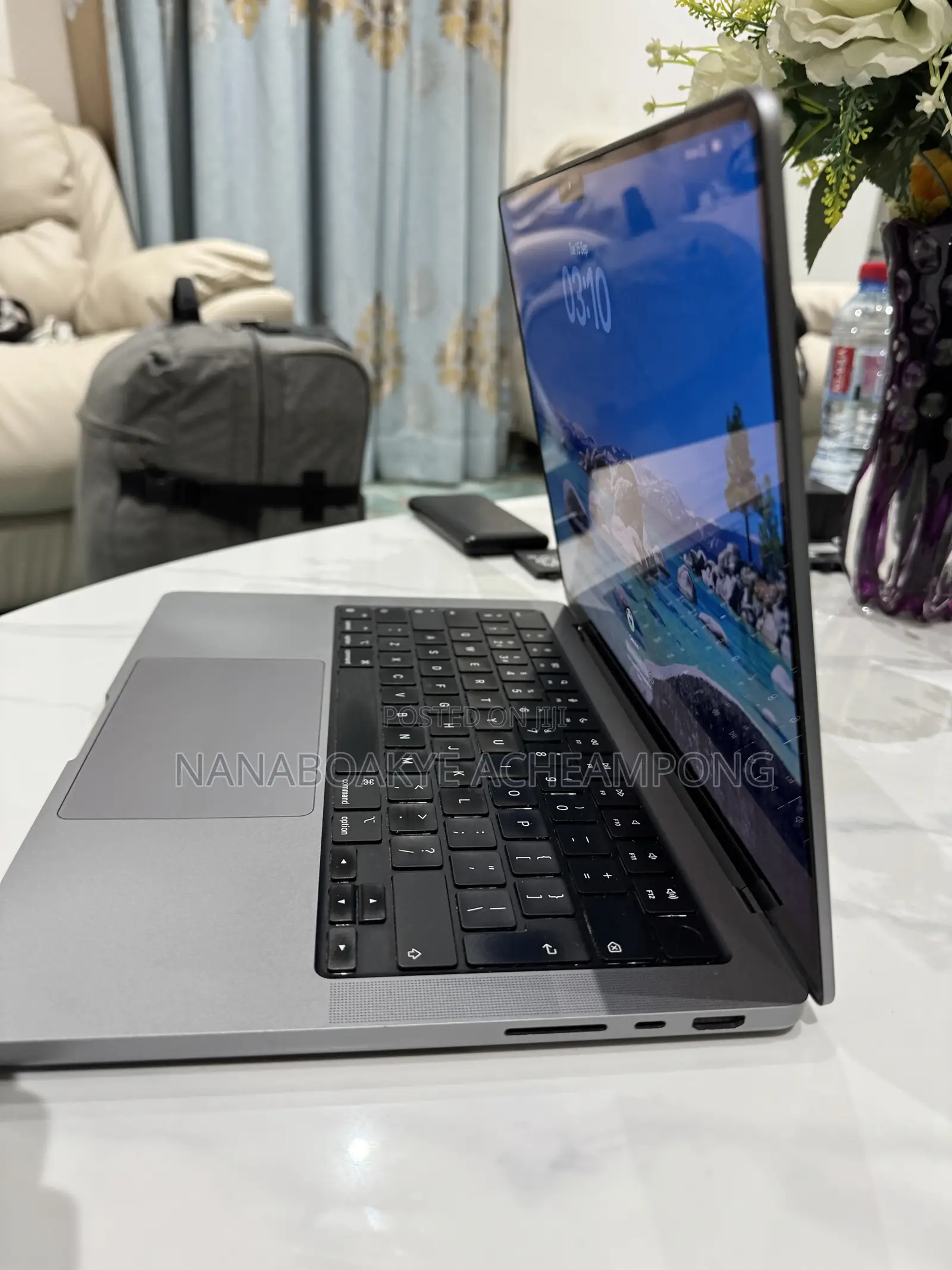 Laptop Apple MacBook Pro 2021 M1 16GB Apple M1 Pro SSD 512GB