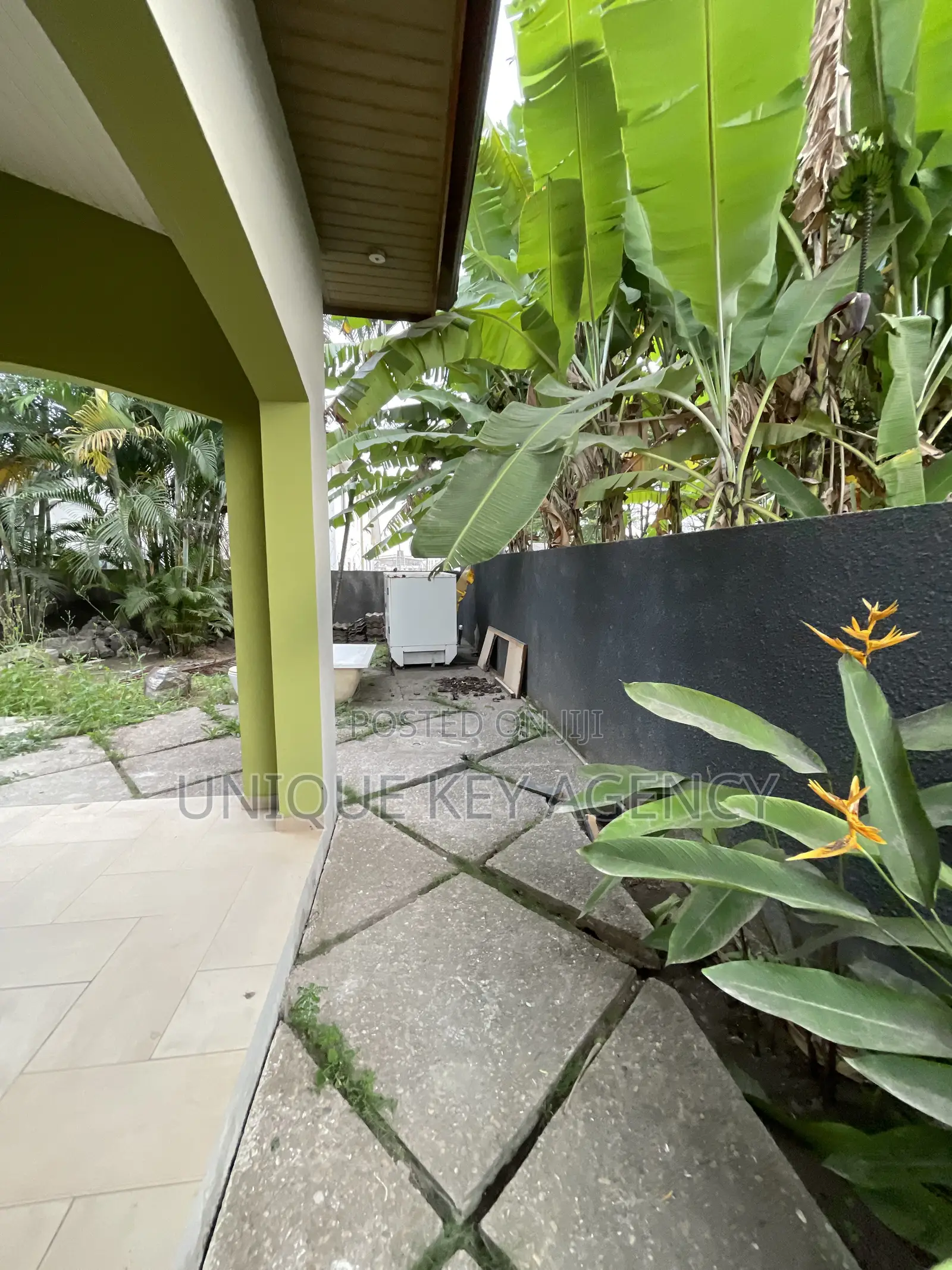 3bdrm House in Unique Key Agency, East Legon for rent