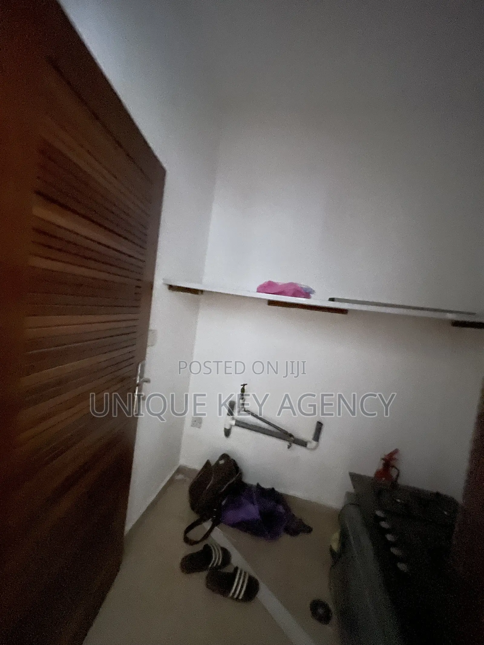 3bdrm House in Unique Key Agency, East Legon for rent