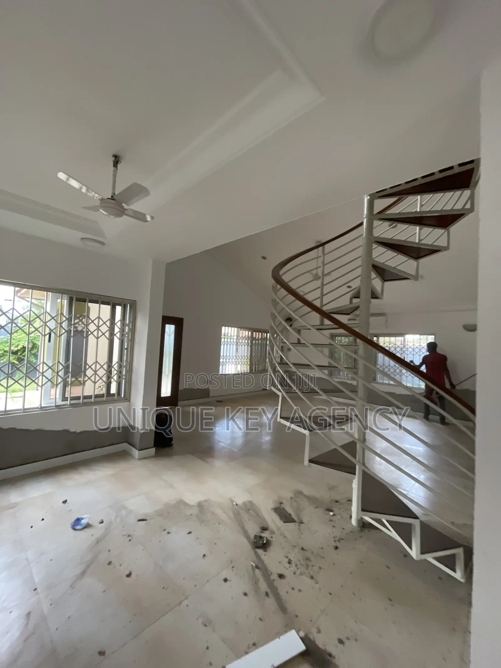 3bdrm House in Unique Key Agency, East Legon for rent