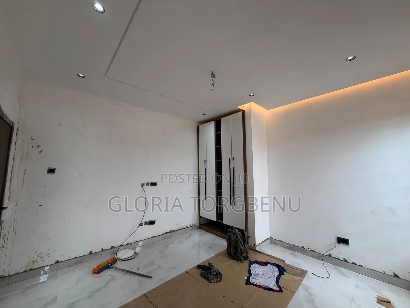 3bdrm House in Lake Side Estate for sale