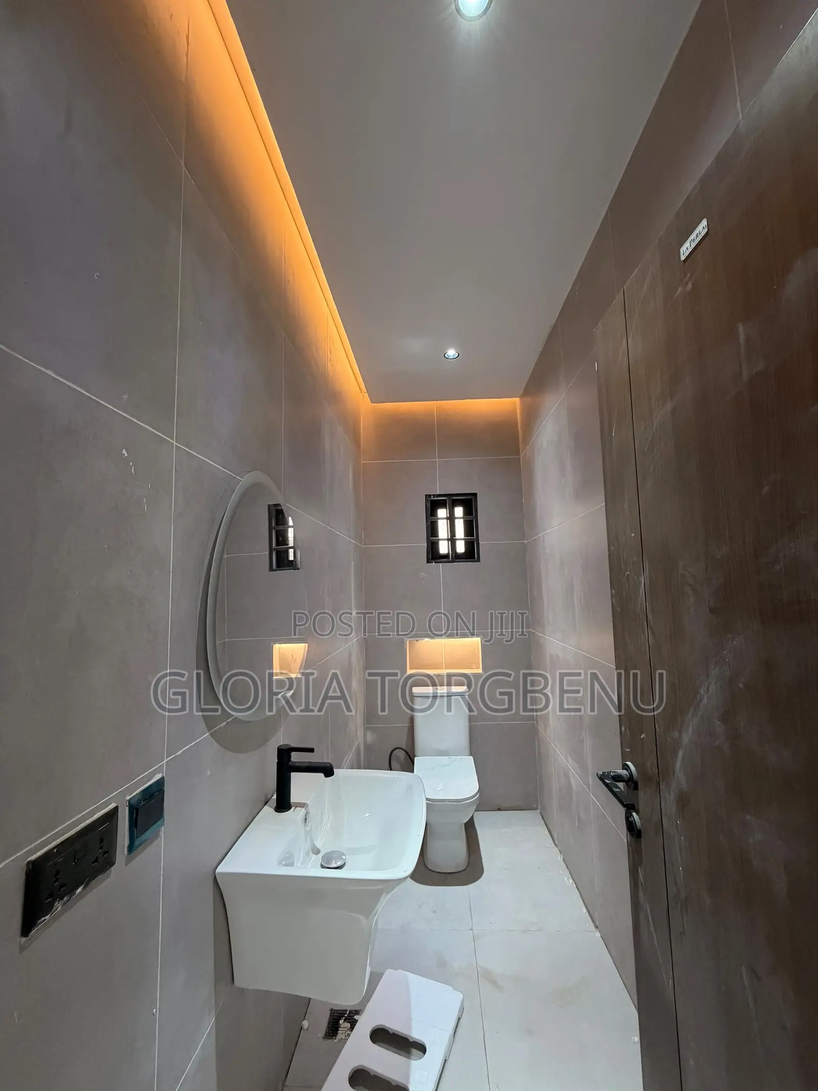 3bdrm House in Lake Side Estate for sale