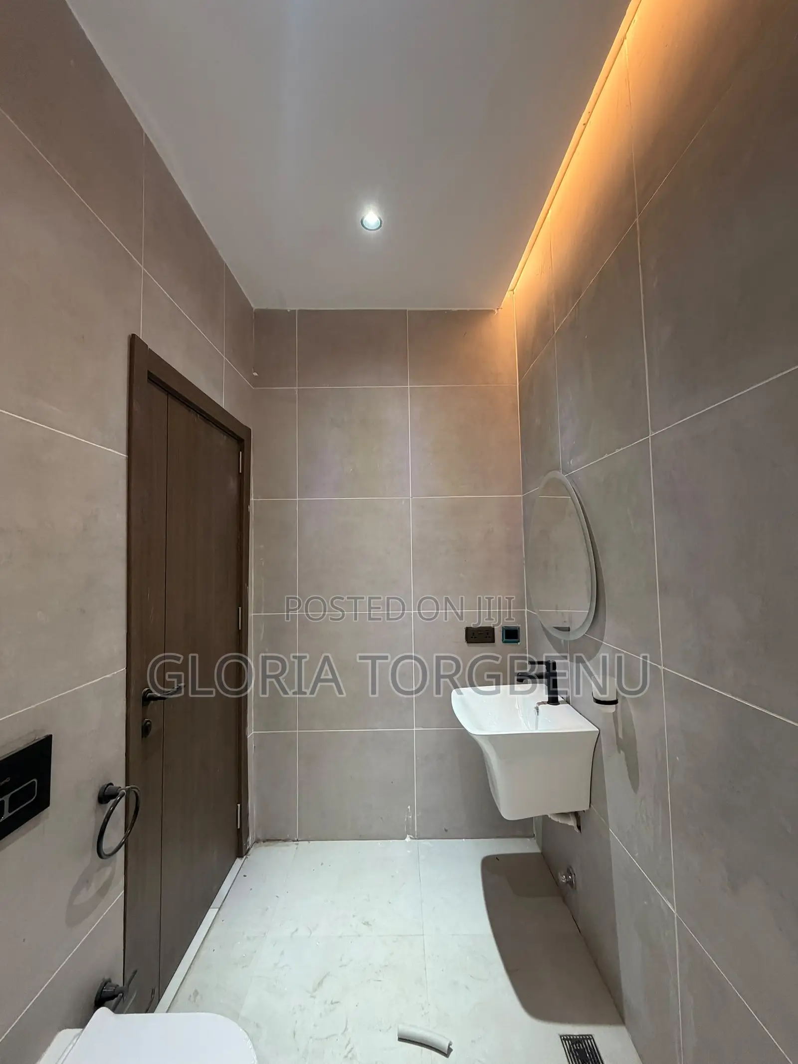 3bdrm House in Lake Side Estate for sale