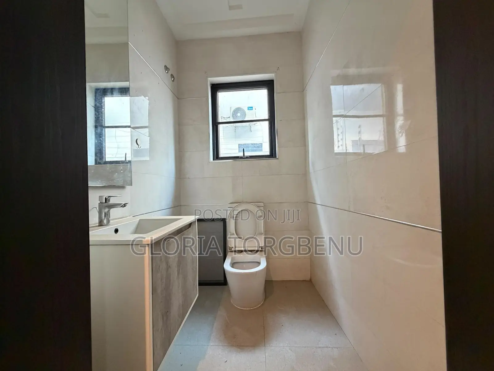 4bdrm Duplex in East Legon for rent