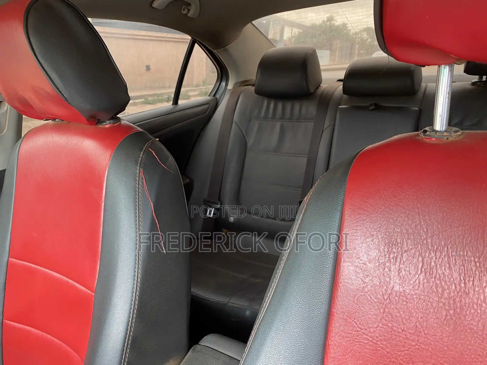 Volkswagen Jetta 4dr Sedan (2.0L 4cyl 5M) 2014 Gray