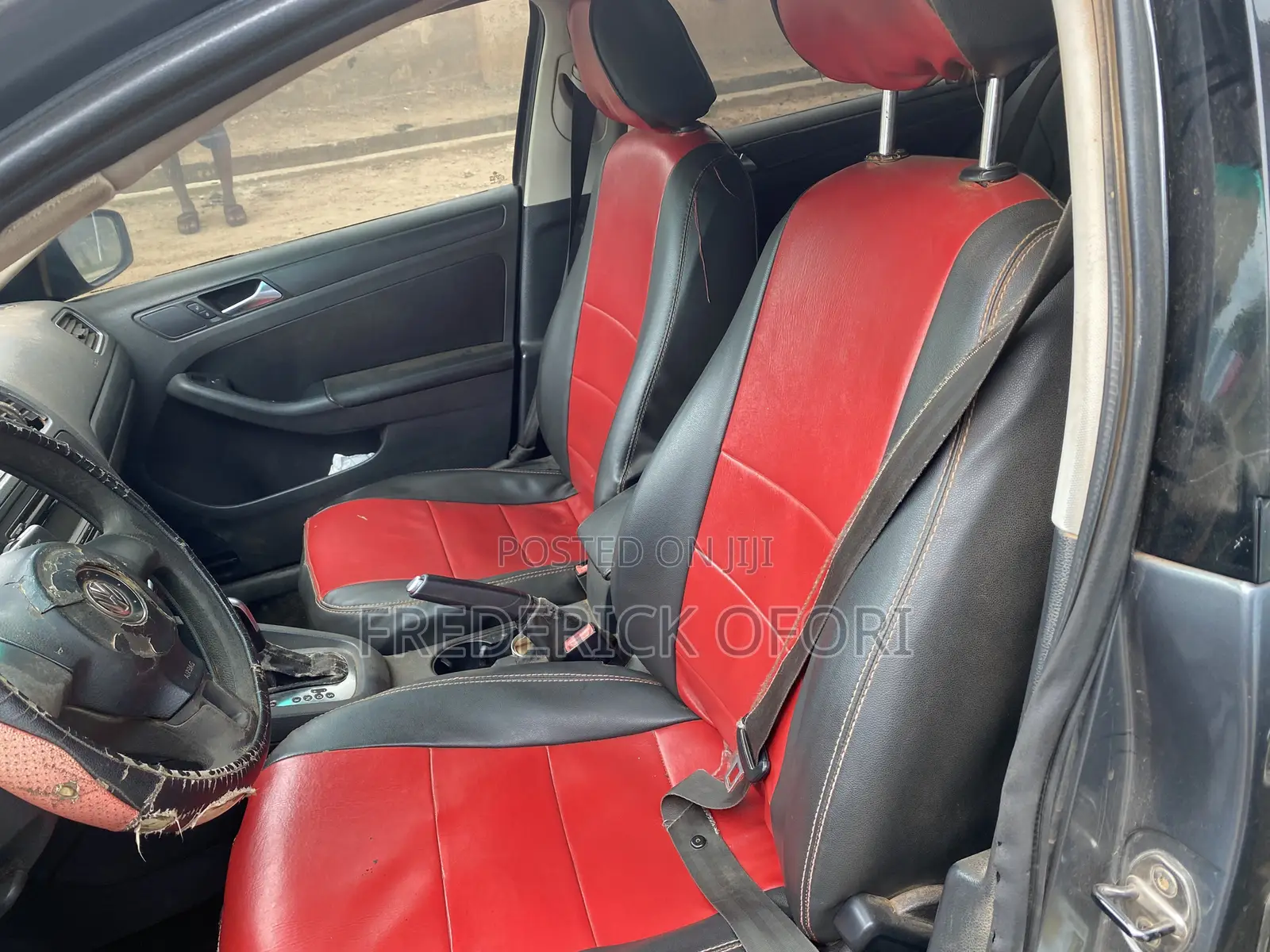 Volkswagen Jetta 4dr Sedan (2.0L 4cyl 5M) 2014 Gray