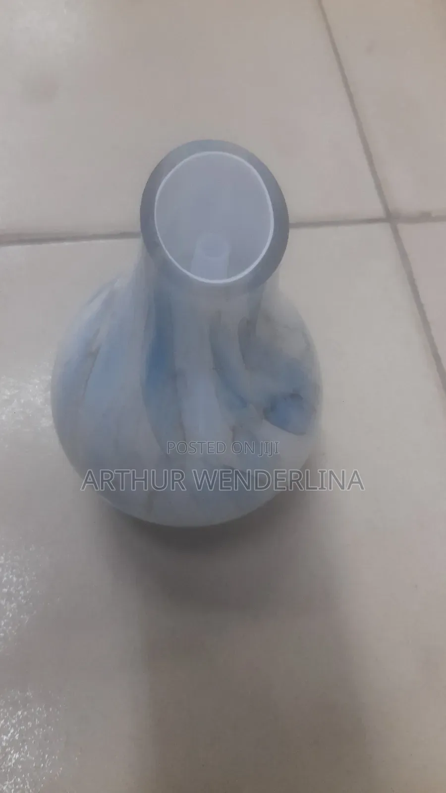 Classic Aroma Diffuser Vase as Well