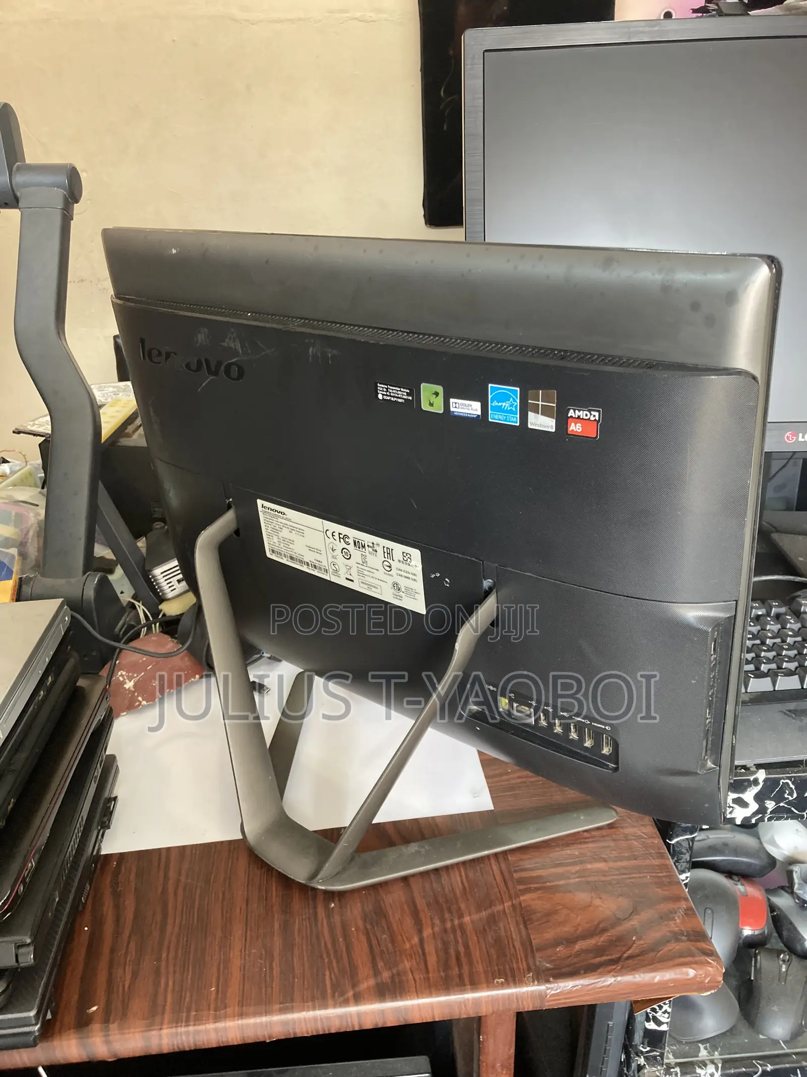 Desktop Computer Lenovo 8GB AMD A6 SSD 256GB