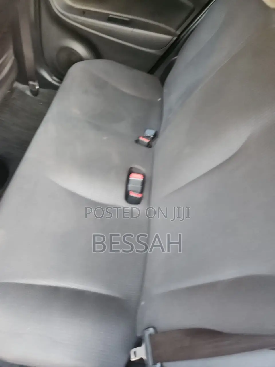 Toyota Vitz 1.3 FWD 5dr 2014 Gray