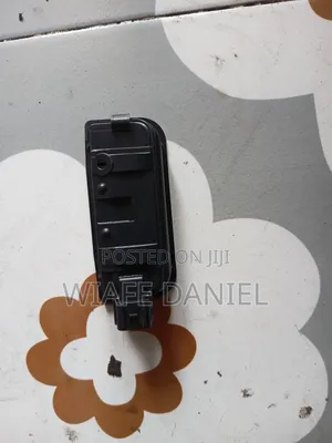 Honda CRV Boot Sensor or Swicth