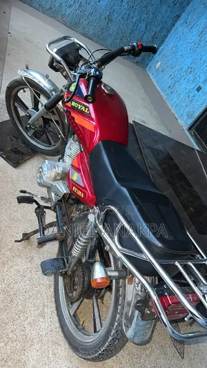 Royal Motorcycle 2025 Red