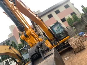 JCB Excavator J220 Cl