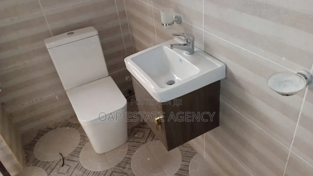 2bdrm Apartment in Dansoman for rent