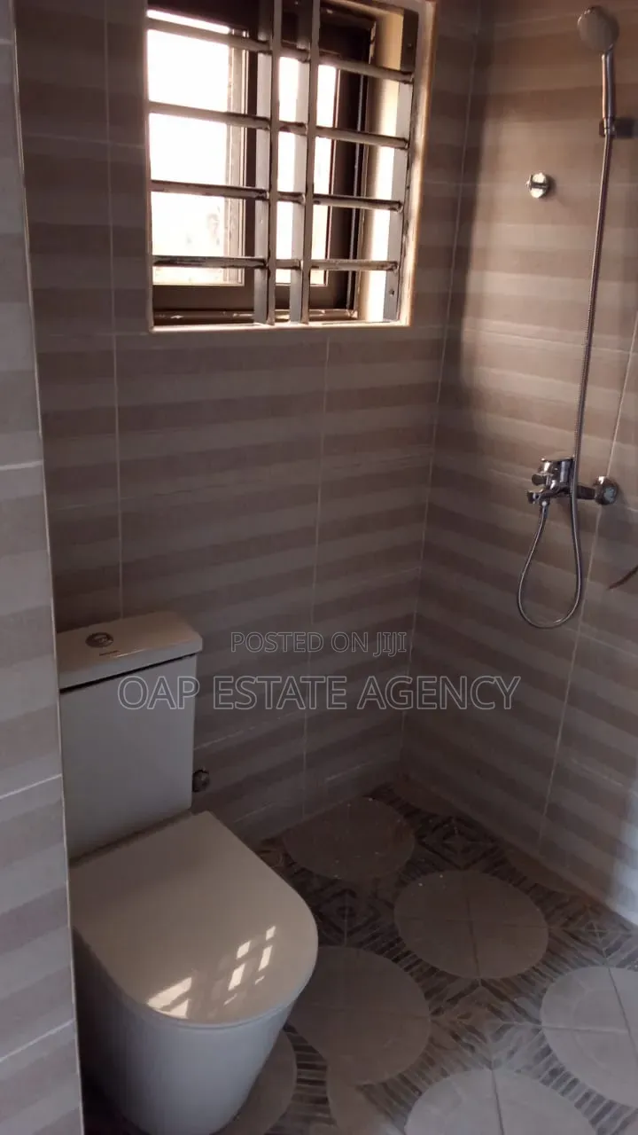 2bdrm Apartment in Dansoman for rent