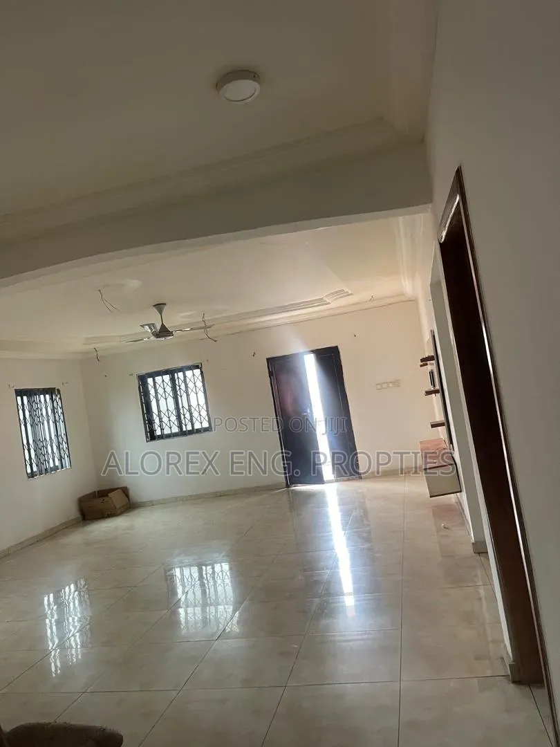 3bdrm Apartment in Abokobi, Pentecost for rent