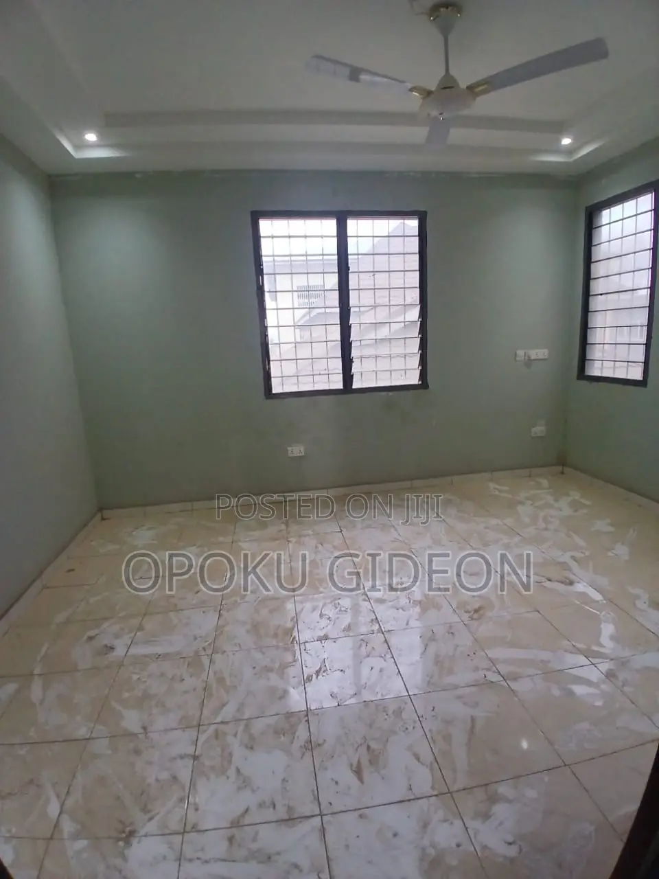 1bdrm Room & Parlour in Macedonia, Amasaman for rent
