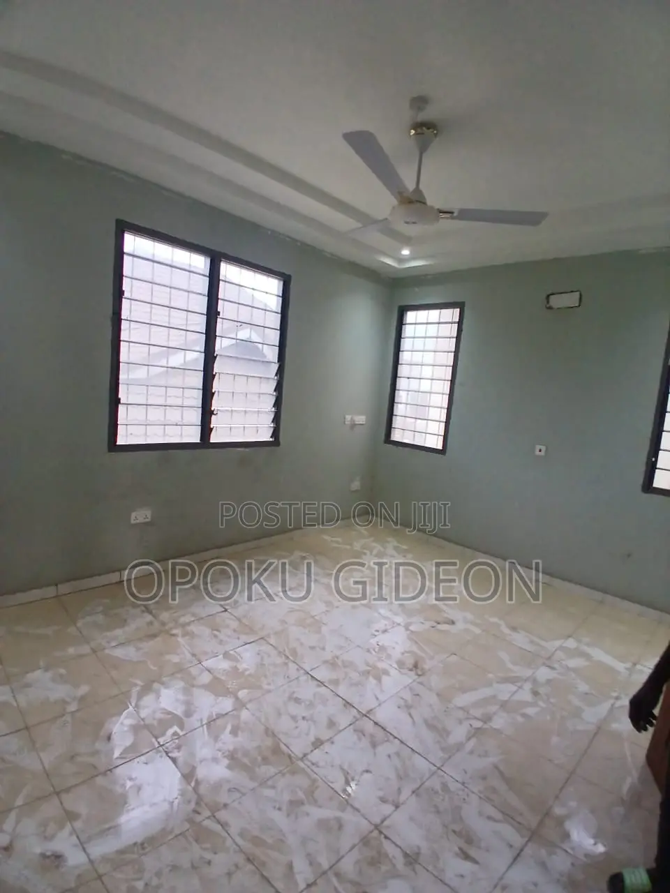 1bdrm Room & Parlour in Macedonia, Amasaman for rent