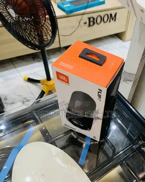 Fabulous (Black) Bluetooth JBL Flip 7 Speaker
