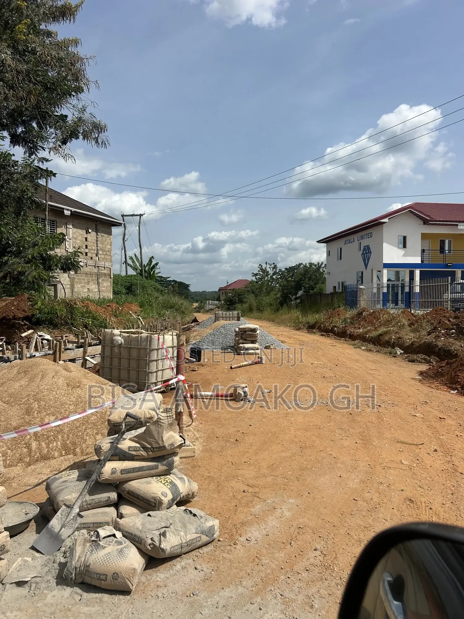 Lands at Koforidua Effiduase Boadi Junction Akwadum Highway