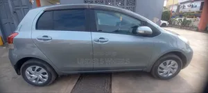 Toyota Vitz 2008 Gray