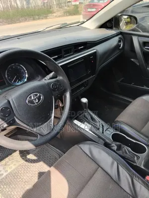 Toyota Corolla 2017 White