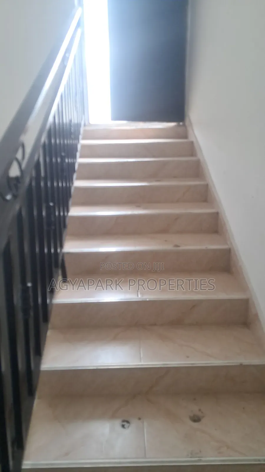 5bdrm House in Abease, Amasaman for rent