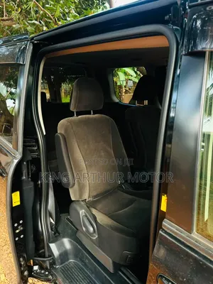 Toyota Voxy V 2WD 8-Seater 2012 Black