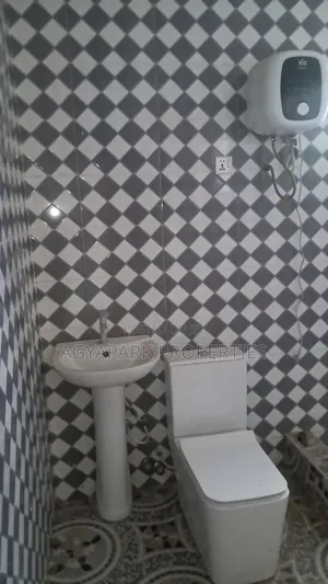 5bdrm House in Abease, Amasaman for rent