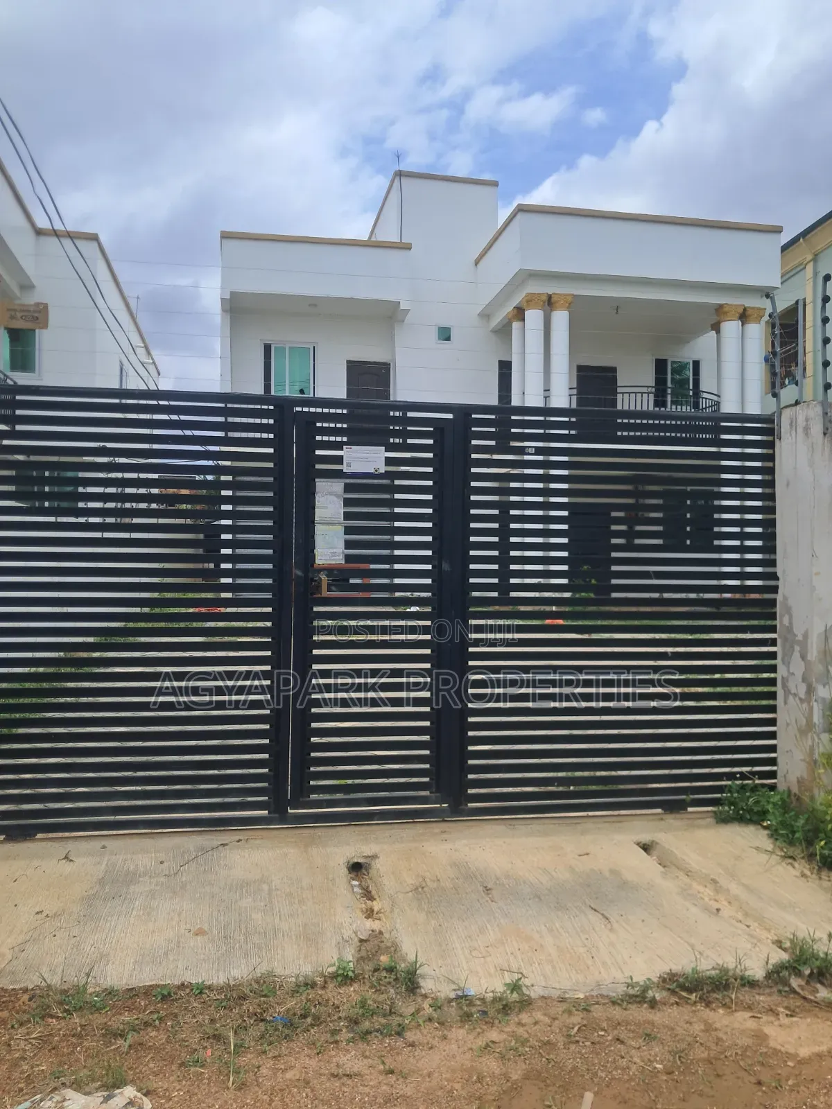 5bdrm House in Abease, Amasaman for rent