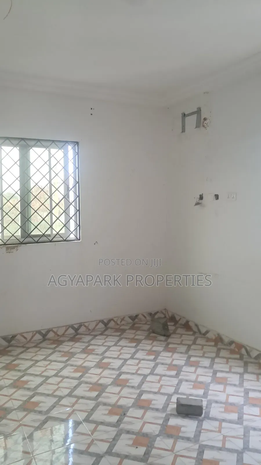 5bdrm House in Abease, Amasaman for rent