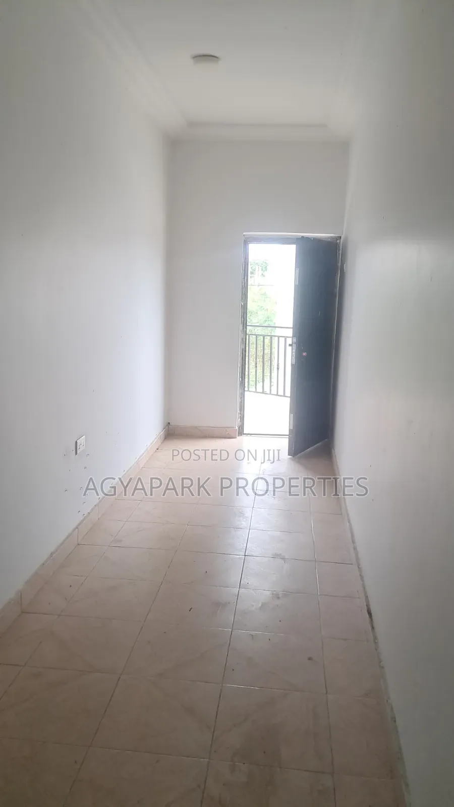 5bdrm House in Abease, Amasaman for rent