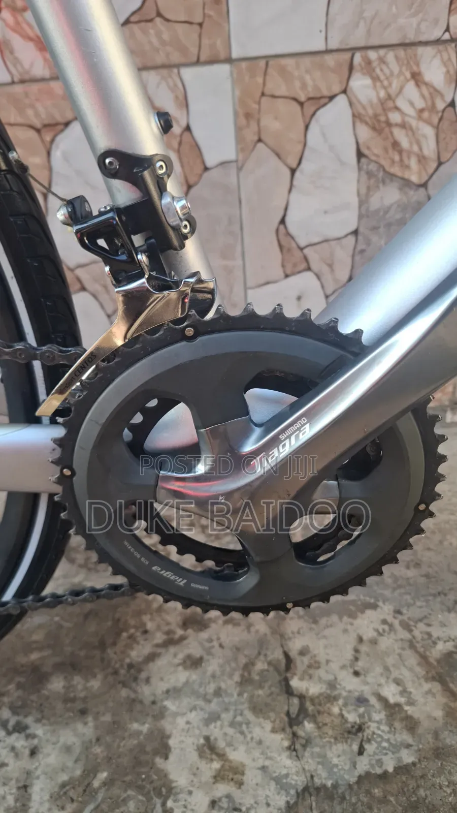 Specialised Srrus Full Carbon Hybrid Bike