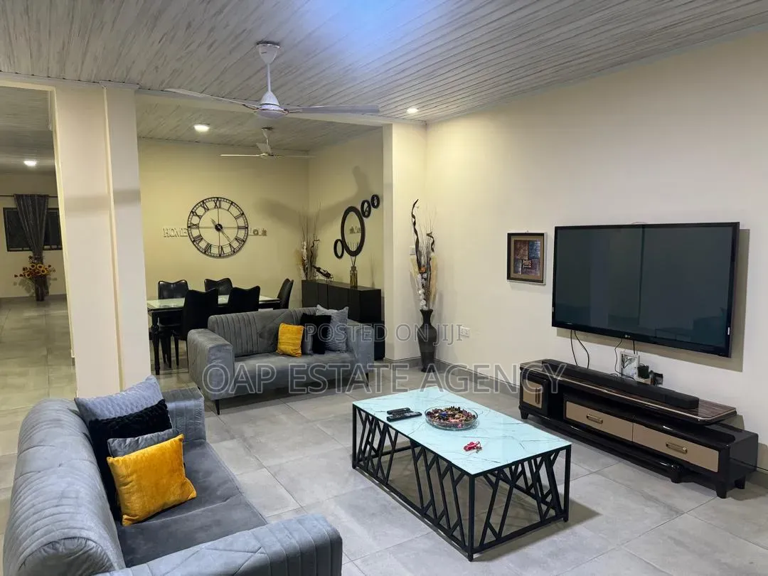 3bdrm Apartment in Dansoman for rent